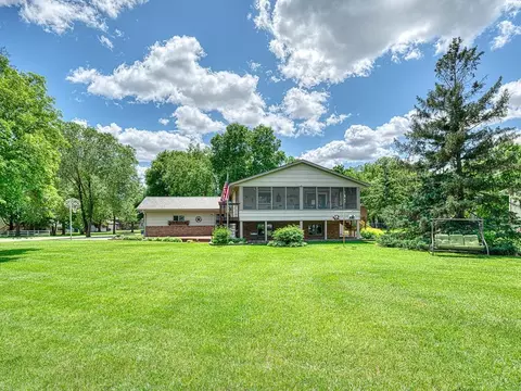 12974 Orono Rd NW, Elk River, MN 55330