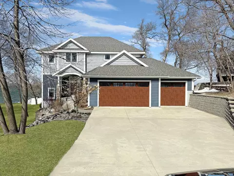 11856 Indian Beach Rd, Spicer, MN 56288
