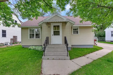 40 9th Ave N, Waite Park, MN 56387