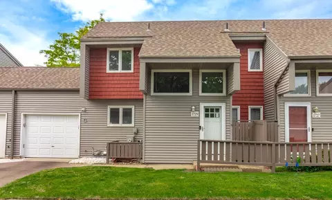 1729 Bluebill Dr, Eagan, MN 55122