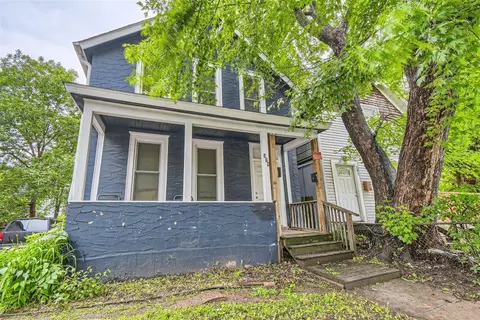 579 Forest St, Saint Paul, MN 55106