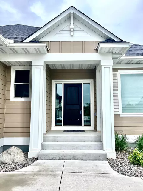 11254 Latrobe Ln N, Lake Elmo, MN 55042