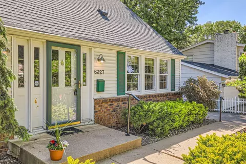 6327 Warren Ave S, Edina, MN 55439