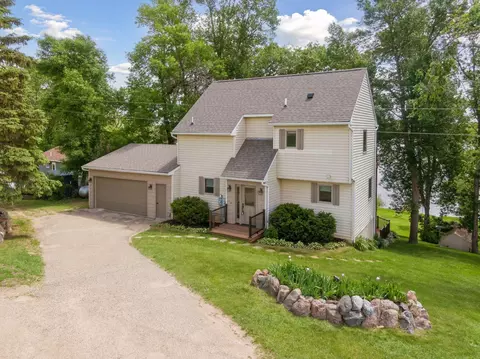 2800 Kraft Ave NW, Annandale, MN 55302