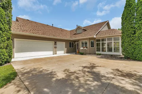 232 Goldfinch Ln, Clearwater, MN 55320