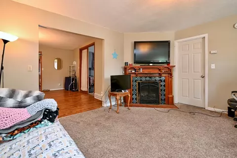 264 E 5th St, Winona, MN 55987 photo 5