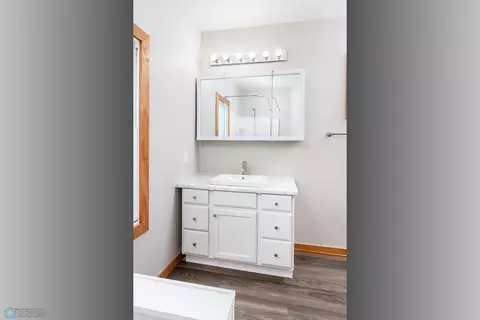 1437 3rd Ave N, Fargo, ND 58102 photo 17