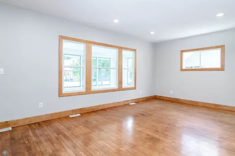1437 3rd Ave N, Fargo, ND 58102 photo 6