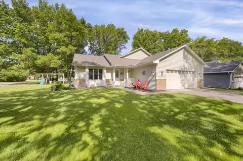 11803 Georgia Ave N, Champlin, MN 55316