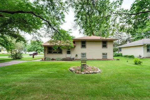 3034 116th Ave NW, Coon Rapids, MN 55433