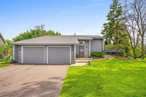 10135 48th Ave N, Plymouth, MN 55442