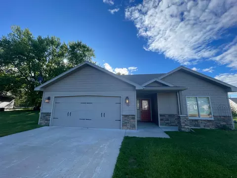 4240 Irvine Ave NW #33, Bemidji, MN 56601