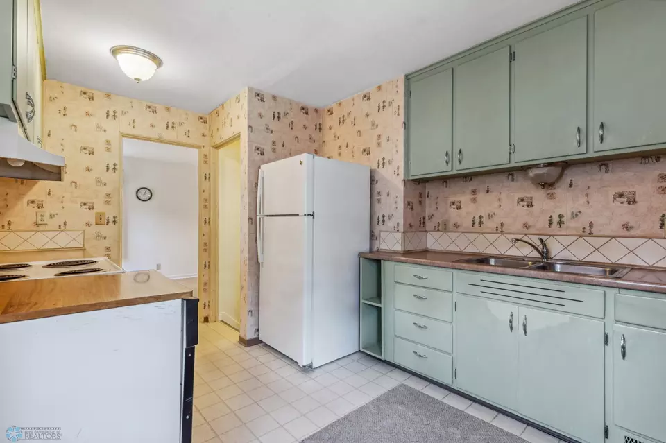  1629 3rd St N, Fargo, ND 58102 photo 8