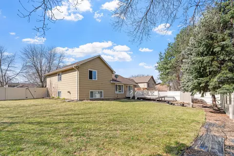 9681 Parkside Trl, Champlin, MN 55316 photo 3