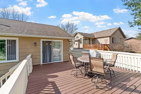 9681 Parkside Trl, Champlin, MN 55316 photo 4