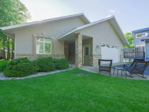 1096 Firemans Lodge Rd SW, Alexandria, MN 56308