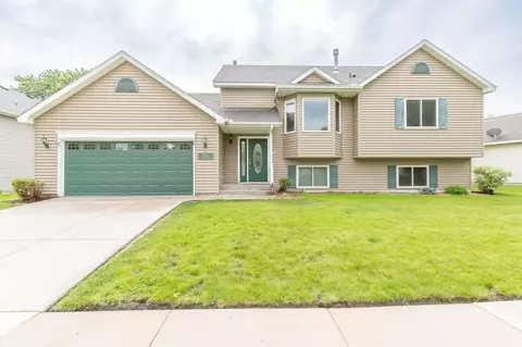 1210 Spruce St, Farmington, MN 55024