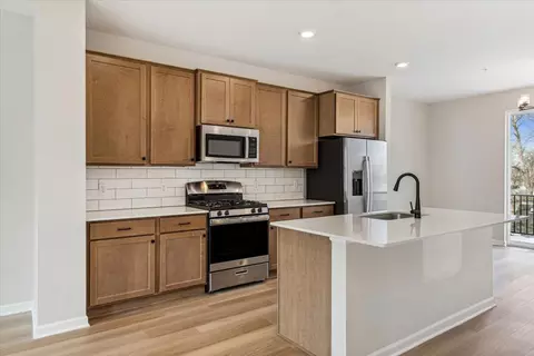 7691 Cruise Way, Inver Grove Heights, MN 55076
