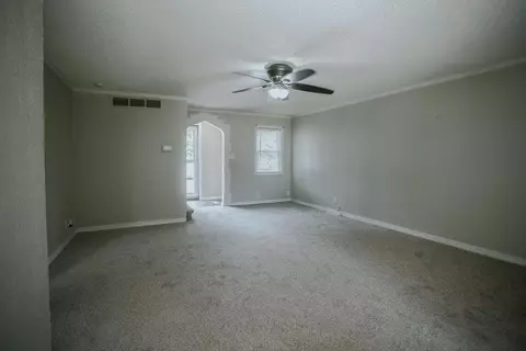 601 11th Ave SW, Austin, MN 55912 photo 3