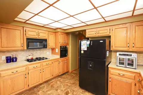 709 Ford Ave, Spring Valley, MN 55975 photo 16