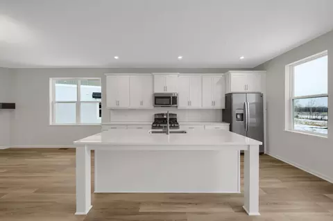 8652 Kenyon Ct NE #F, Blaine, MN 55449
