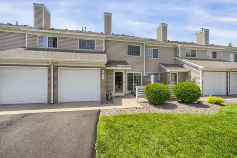 5965 Wedgewood Ln N #51, Plymouth, MN 55446
