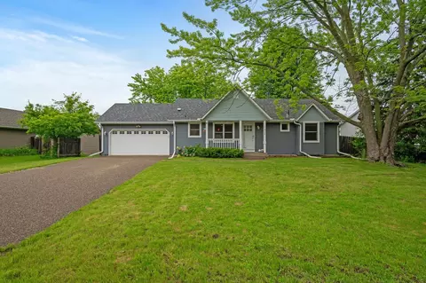 15736 Hannover Path, Apple Valley, MN 55124