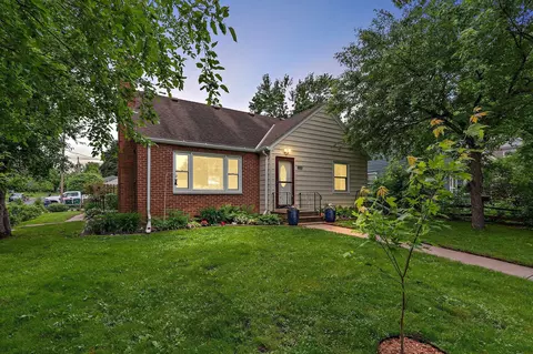 2226 Forest Dr NE, Columbia Heights, MN 55421
