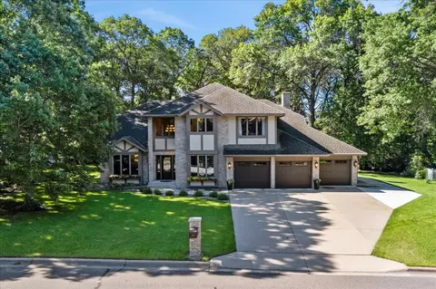 846 Meadowlawn Ct, Sartell, MN 56377