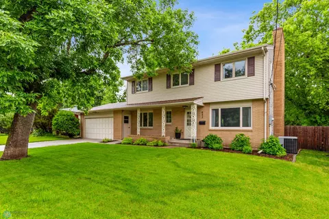 843 Oak St, West Fargo, ND 58078