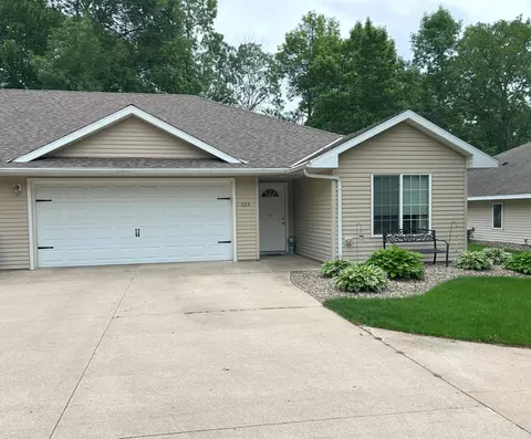 504 14th Ave S, Cold Spring, MN 56320
