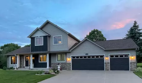 6315 Painted Turtle Rd, Lino Lakes, MN 55014