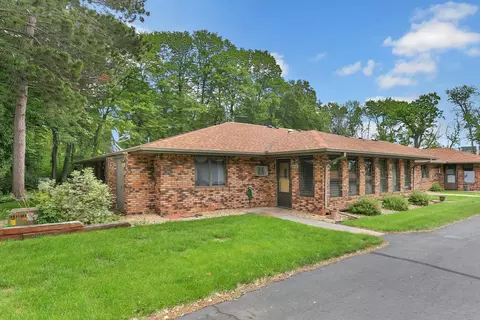 30127 Olinda Trl, Lindstrom, MN 55045