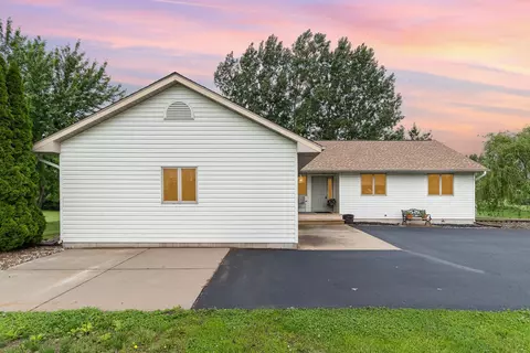2146 134th St, Star Prairie, WI 54017