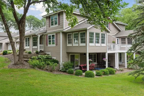 4531 S Mallard Trl, Eagan, MN 55122