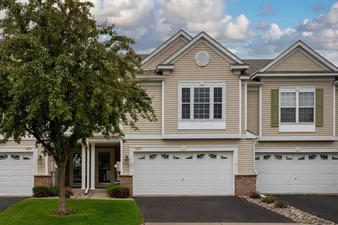 6835 Christian Curv, Woodbury, MN 55125