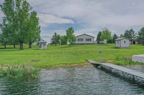 55043 Parkers Trl, Parkers Prairie, MN 56361