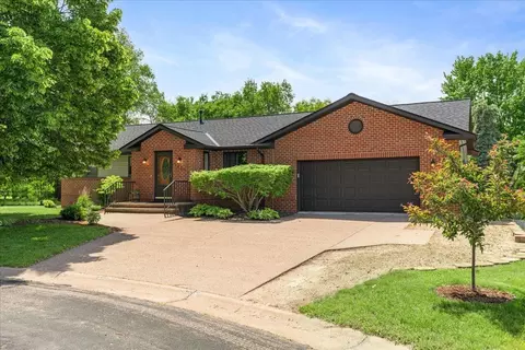 1859 Wisconsin St, River Falls, WI 54022