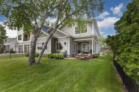 3520 N Shore Dr, Wayzata, MN 55391