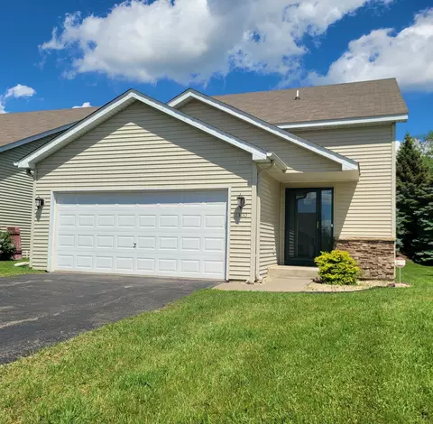 1300 Langewood Dr, Minnetrista, MN 55364