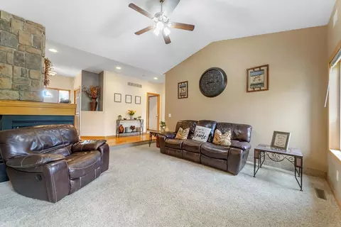 2513 Hulett Ave, Faribault, MN 55021 photo 18