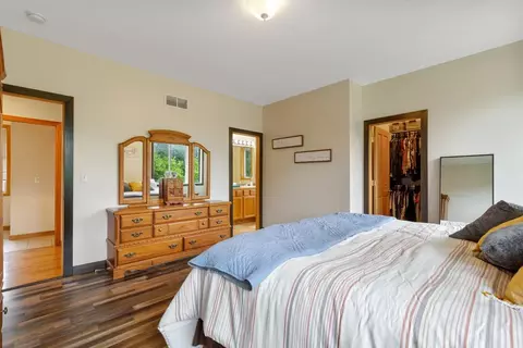 2513 Hulett Ave, Faribault, MN 55021 photo 9