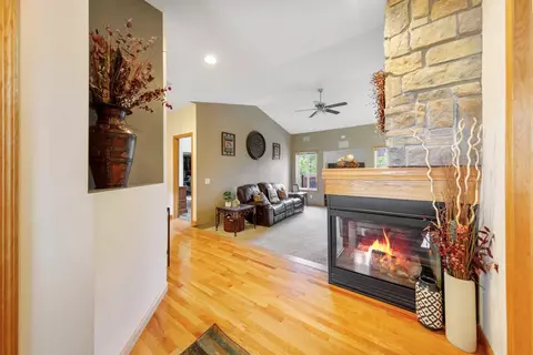 2513 Hulett Ave, Faribault, MN 55021 photo 6