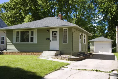1101 Becker Ave SE, Willmar, MN 56201 photo 2