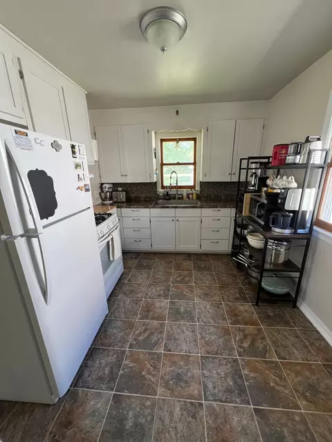 1101 Becker Ave SE, Willmar, MN 56201 photo 5