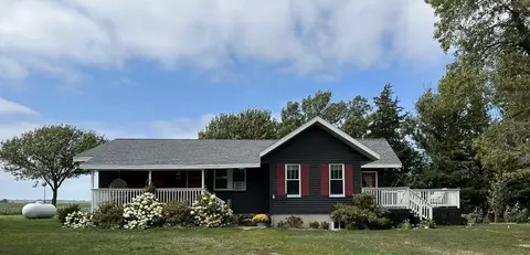 2093 Us Highway 59, Marshall, MN 56258