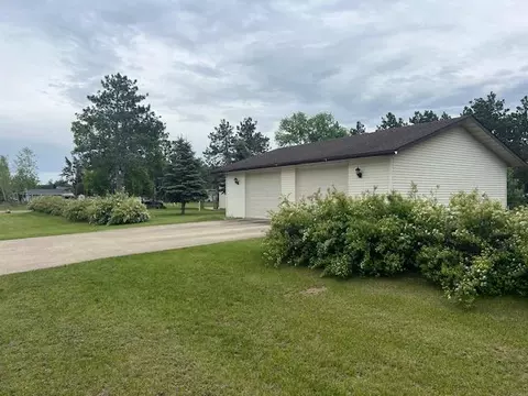 Exterior - 613 Pine Cone Dr, Perham, MN 56573 photo 8 of 24