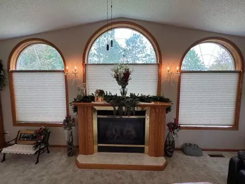 Living - 613 Pine Cone Dr, Perham, MN 56573 photo 3 of 5
