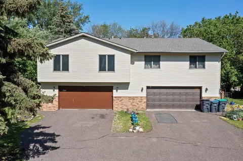 20202022 6th St N, North Saint Paul, MN 55109
