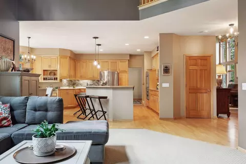 4176 Lakeridge Rd, Excelsior, MN 55331 photo 6